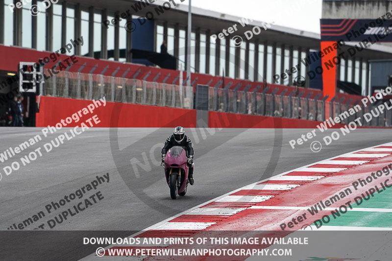 motorbikes;no limits;peter wileman photography;portimao;portugal;trackday digital images